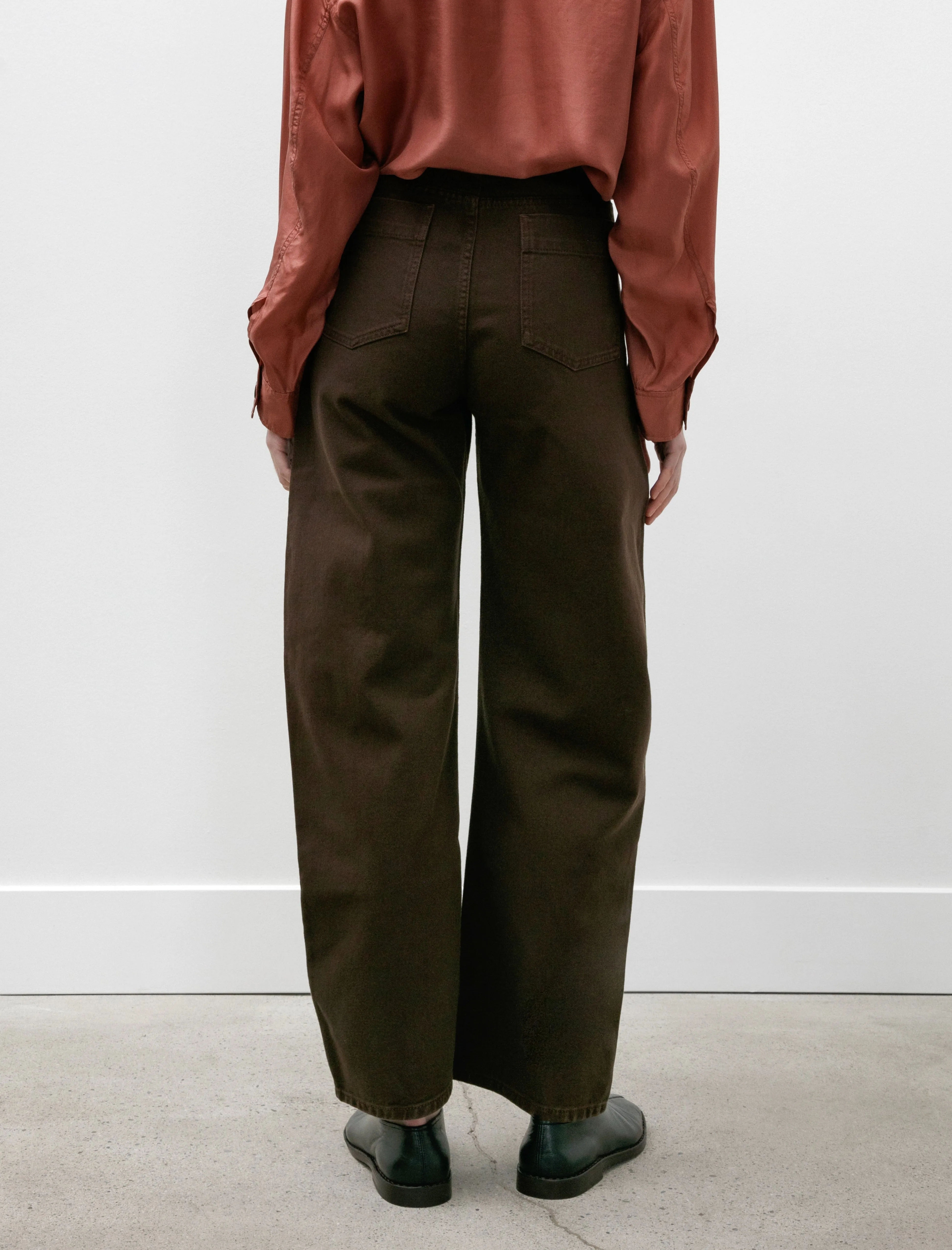 High Waisted Curved Pants Espresso