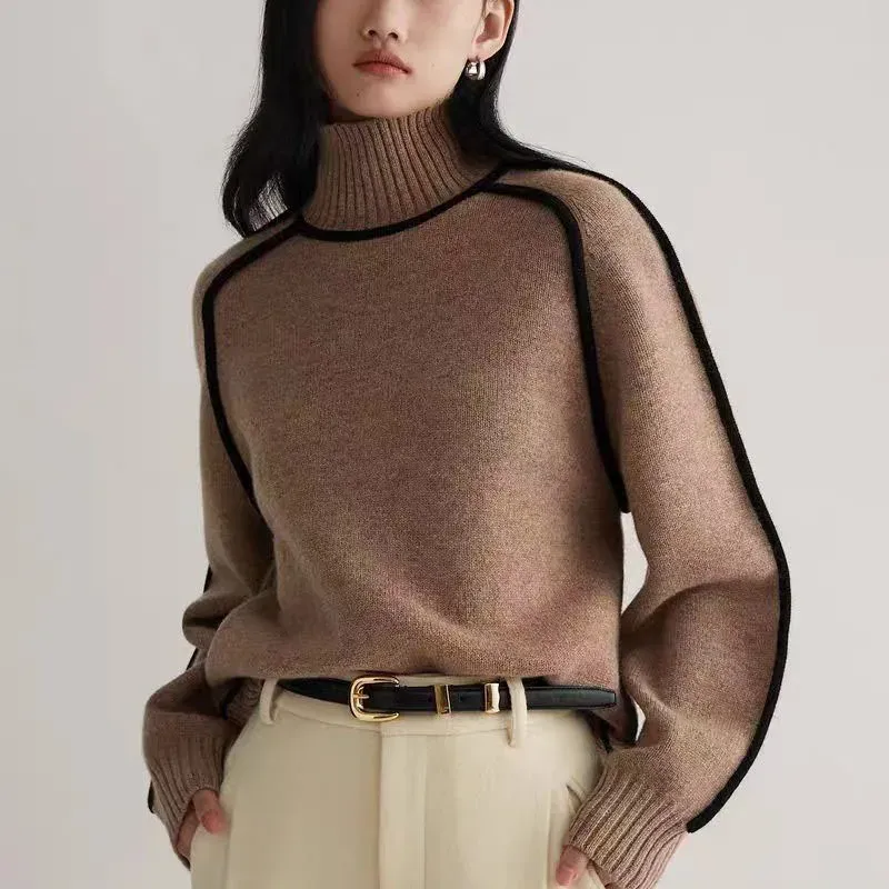 Lara Turtleneck Pullover